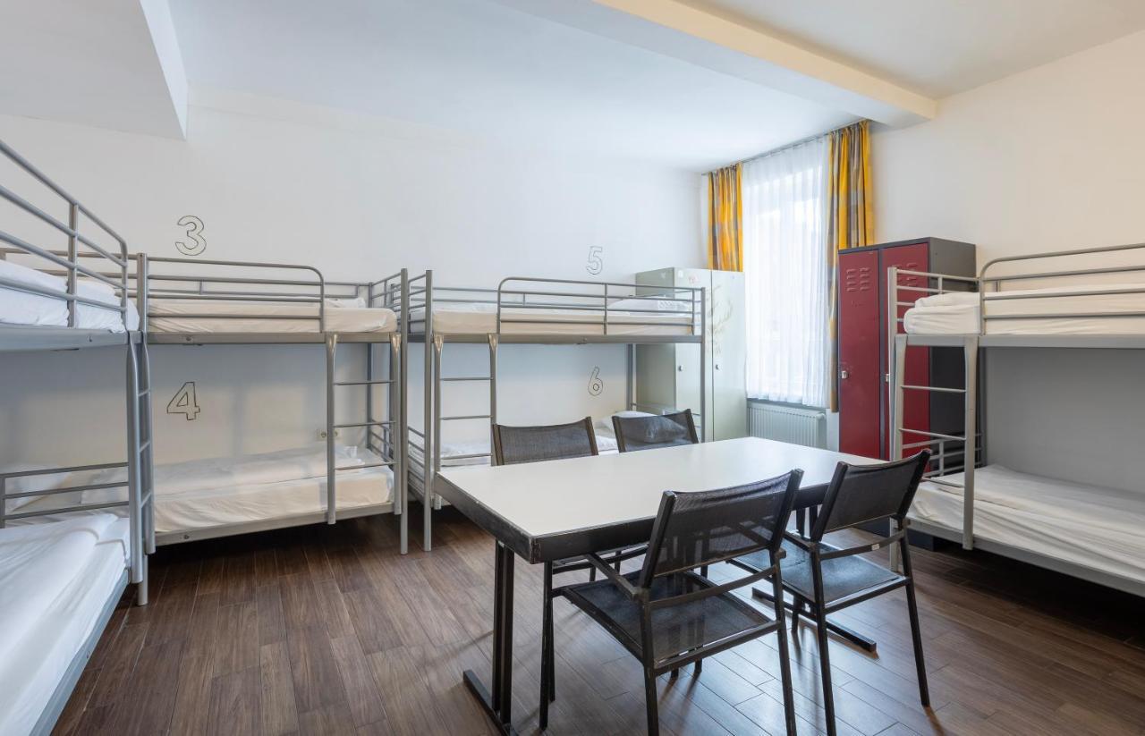 Jaeger's Auberge de jeunesse *
